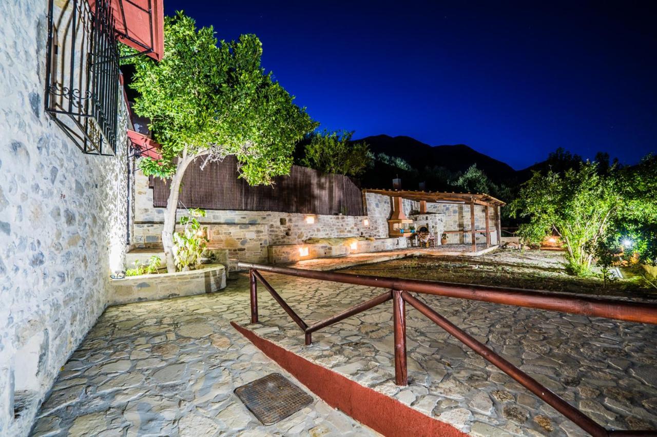 Villa Tzaniana Apomarma Luaran gambar